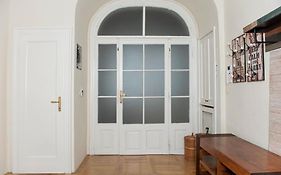 Velky Apartman