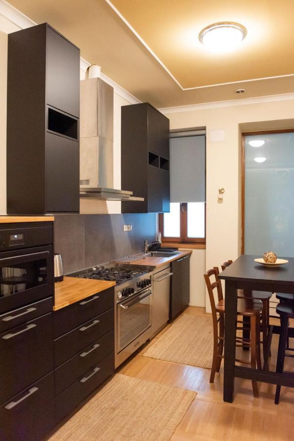 Velky Apartman Pressburg Exterior foto